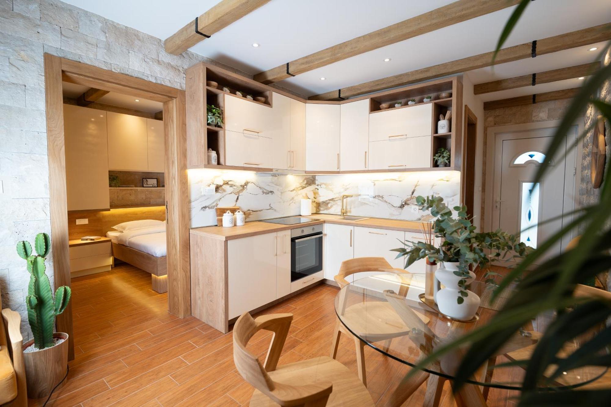 42° North Apartments Tivat Kültér fotó