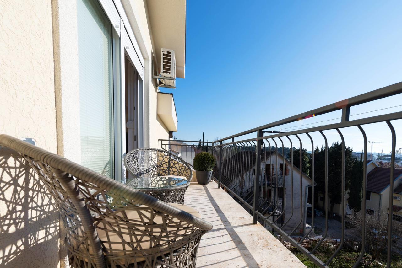42° North Apartments Tivat Kültér fotó